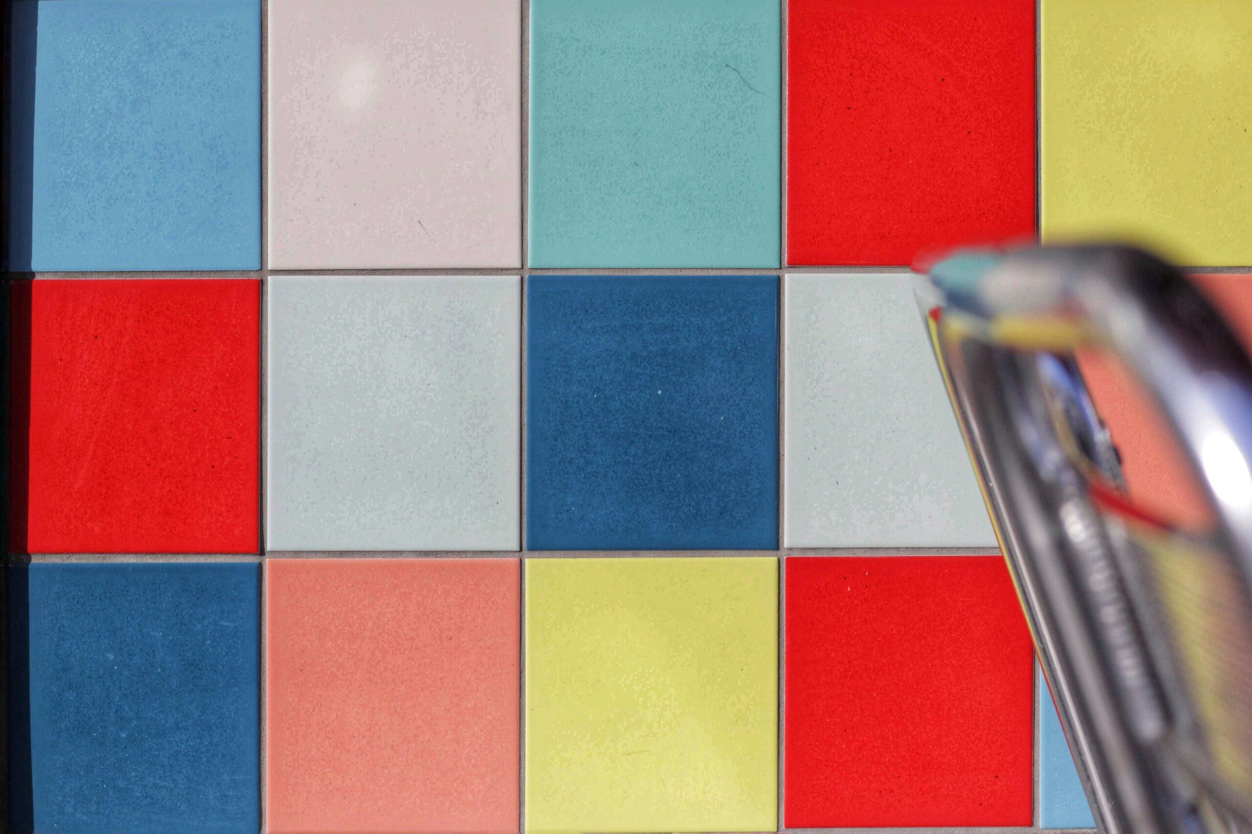 Discover the Best Wallpaper Stores Near You: A Guide to Choosing the Perfect Wall Covering